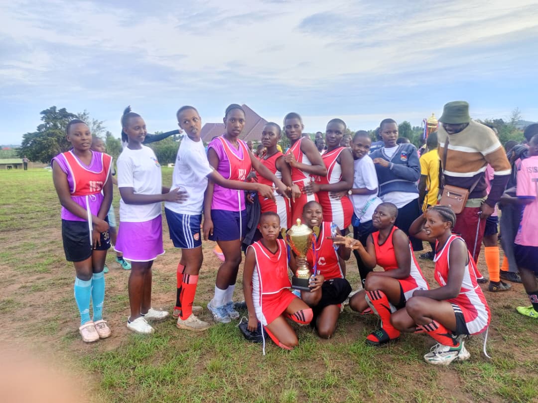SCHOOL NETBALL TEAM